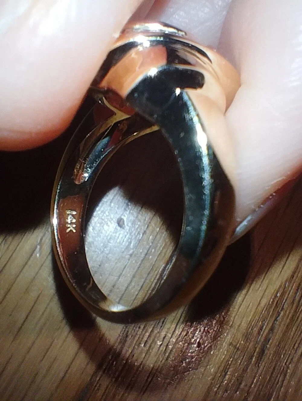 14kt gold ring